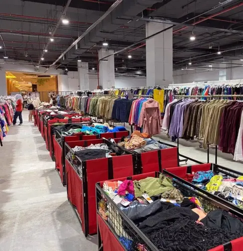 Branded-Warehosue-Sale-at-Atria-Shopping-Gallery-Jualan-Gudang-Malaysia-Baju-Fashion-Apparels-2021-Petaling-Jaya-001